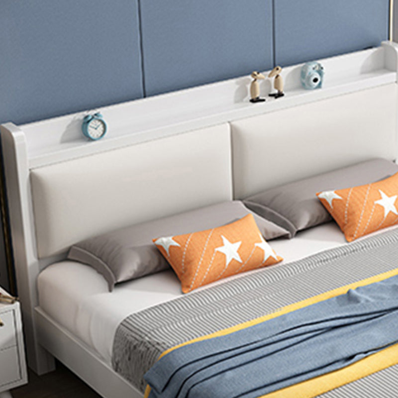 モダンウッドベッドの本棚には、寝室用のヘッドボード付きの標準的なベッドが含まれていました