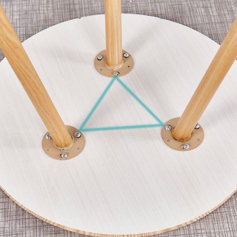 28.74 "Table lateral de estilo contemporáneo de estilo 3 patas de acento lateral redondo de madera de 3 patas