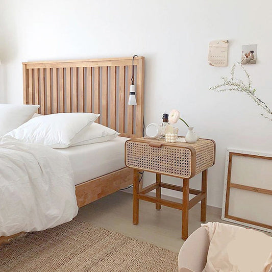 Mesa nocturna contemporánea de ratán con gabinetes .23.6 "de alto