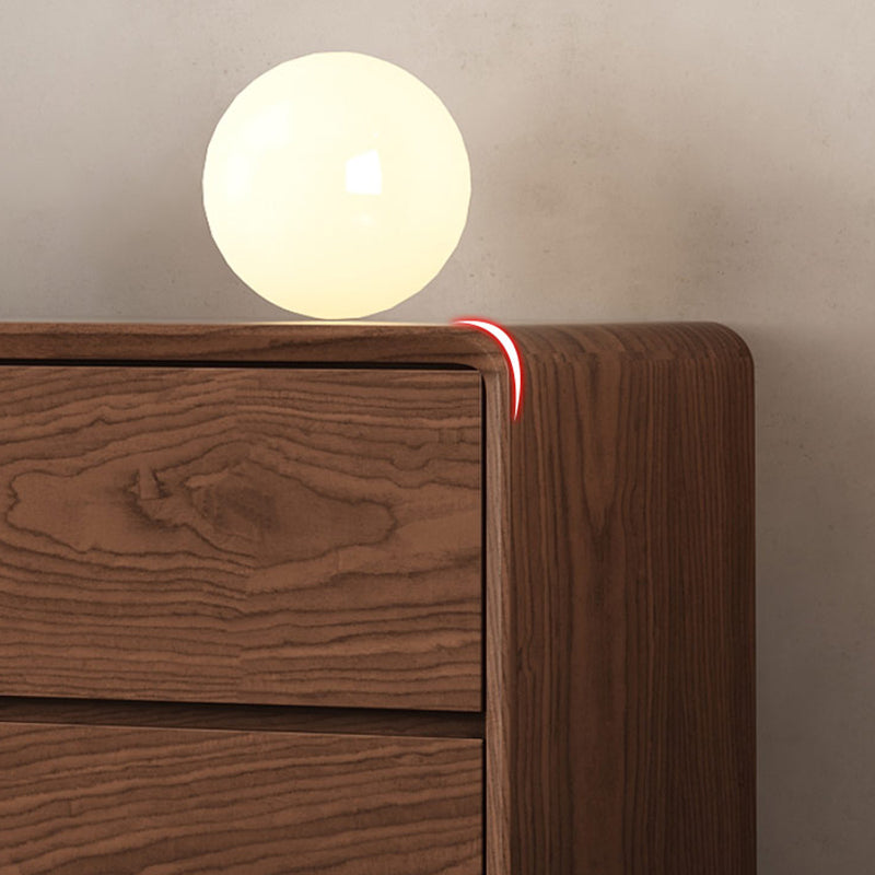 Eigentijdse horizontale opbergkast met borst slaapkamer met laden