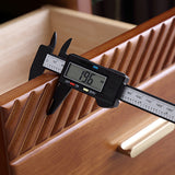 Traditional Rubber Wood Chest Bedroom Horizontal Storage Chest with Drawers