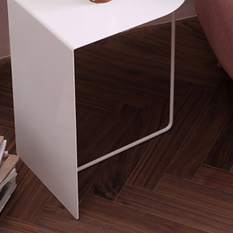 Industrial Metal Nightstand Lower Shelf Bedside Cabinet for Bedroom Clearhalo 'Bedroom Furniture' 'furn' 'furn_night_stand' 'Furniture' 'night_stand' 'Nightstands' 5983034