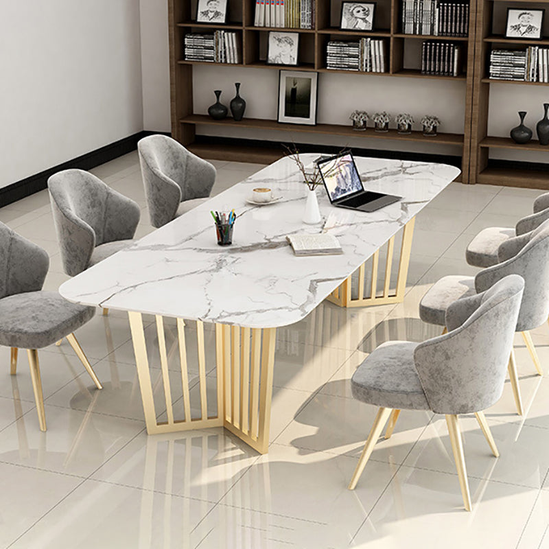 Escritorio de oficina curvado de glamour de mármol blanco escritorio de escritura con patas de metal