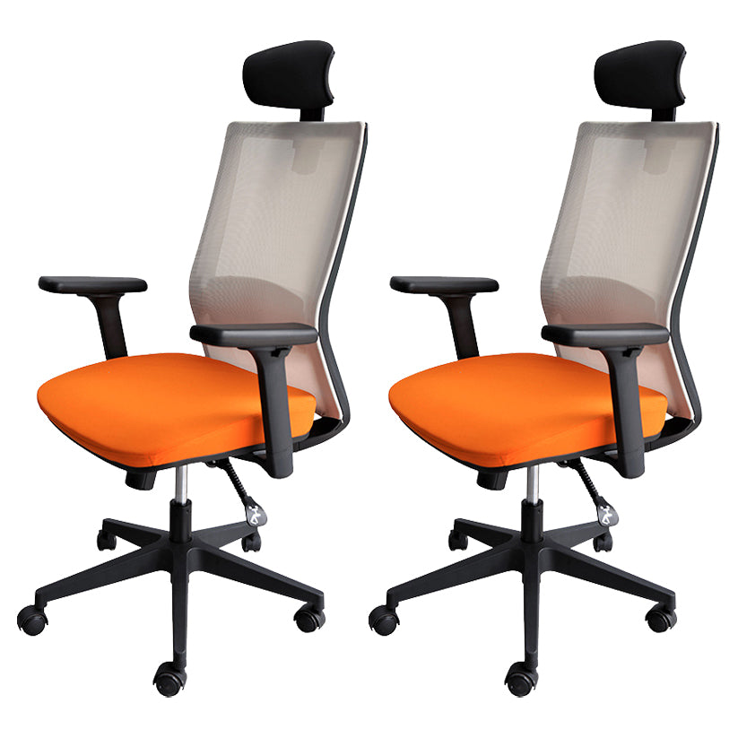 Sedia moderna con braccioli inclusi e rotelle, sedia da scrivania in rete con schienale medio, colore arancione