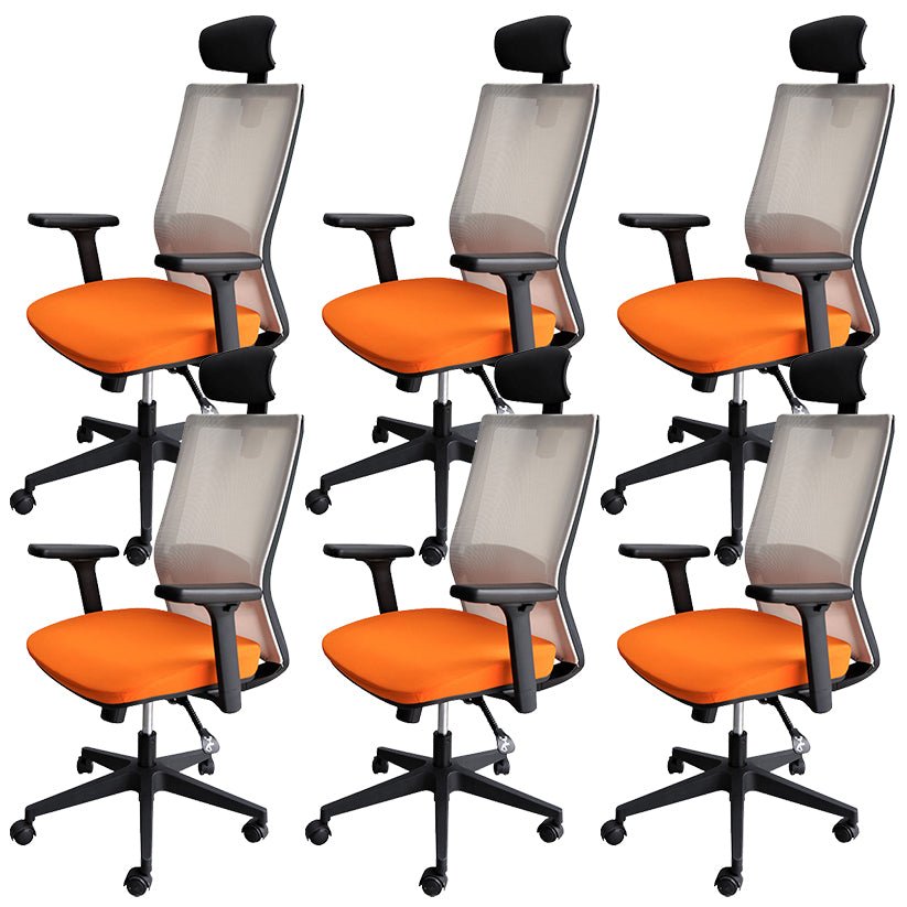 Sedia moderna con braccioli inclusi e rotelle, sedia da scrivania in rete con schienale medio, colore arancione