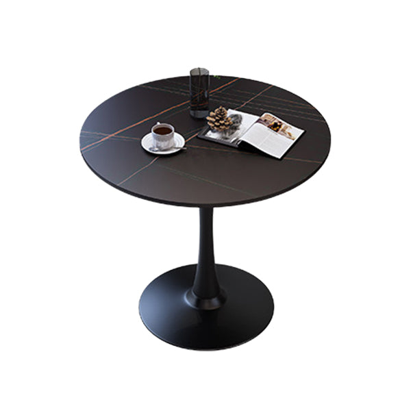 Traditionele luxe eettafel Stenen eettafel met metalen onderstel