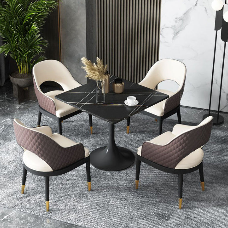 Steen eettafel eigentijdse eettafel met metalen voetstukbasis