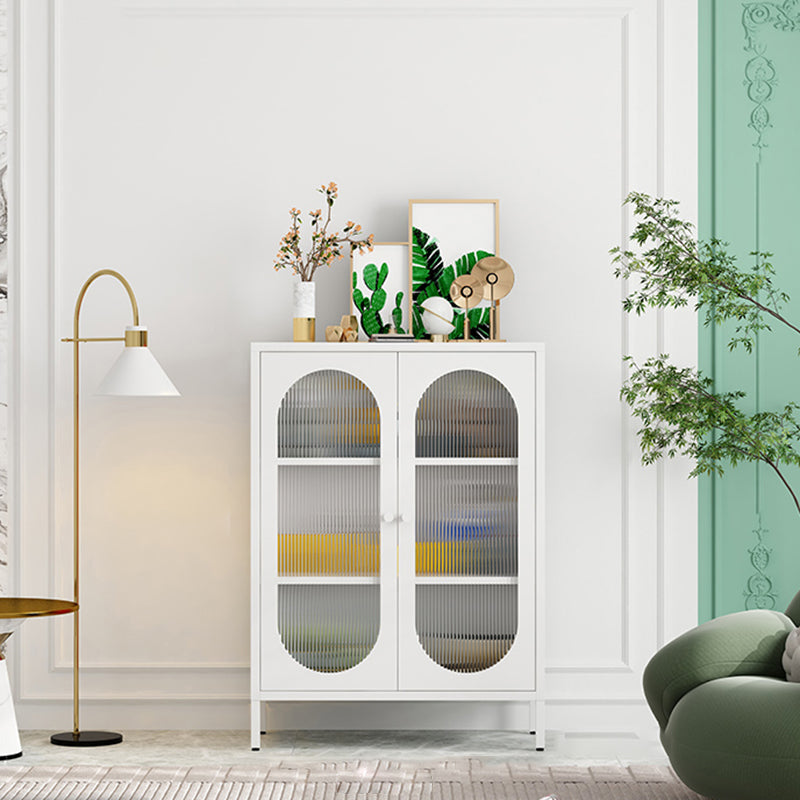 Server da pranzo di finitura metallica con porte di vetro Glam Sideboard con le gambe