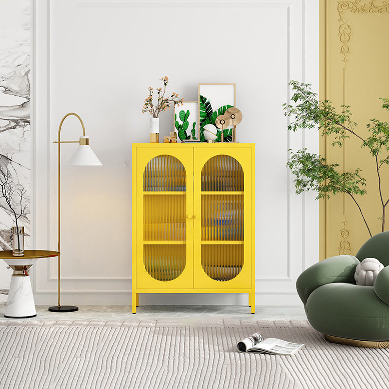 31,5 "L serveur de style glam avec les jambes métalliques du buffet finition métallique avec portes en verre