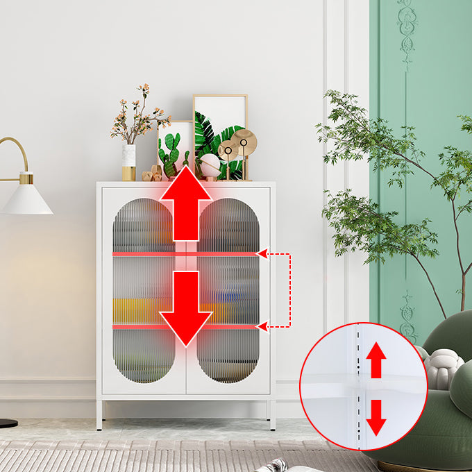 31,5 "L serveur de style glam avec les jambes métalliques du buffet finition métallique avec portes en verre