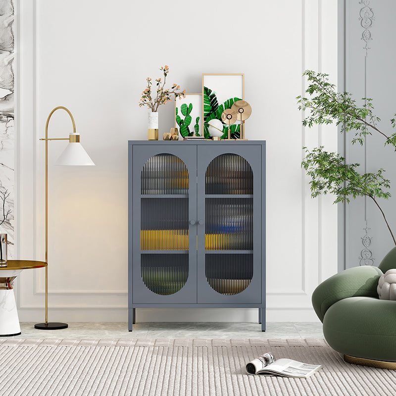 31,5 "L serveur de style glam avec les jambes métalliques du buffet finition métallique avec portes en verre