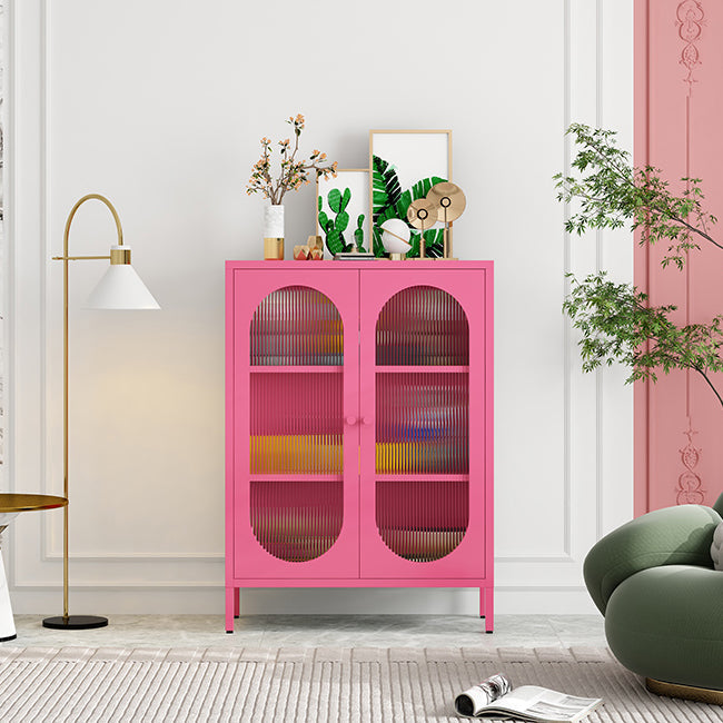 31,5 "L serveur de style glam avec les jambes métalliques du buffet finition métallique avec portes en verre