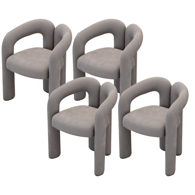 モダンなスタイルの布張りダイニングチェアオープンバックダイニングアームチェア