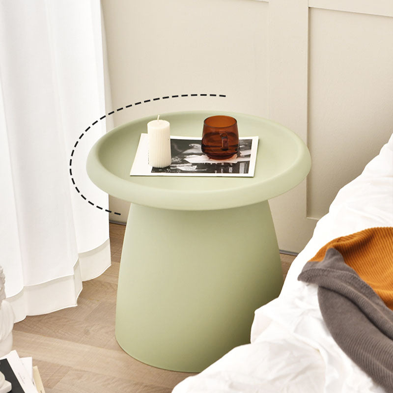 Modern Round Bedside Cabinet Plastic Nightstand, 20"L X 20"W X 17.5"H Clearhalo 'Bedroom Furniture' 'furn' 'furn_night_stand' 'Furniture' 'night_stand' 'Nightstands' 6000042