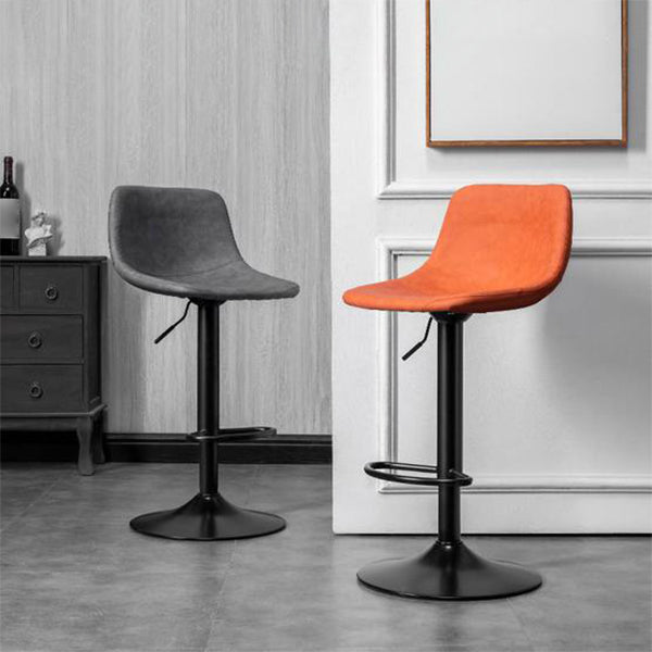 Tabouret de comptoir en fausse en cuir en métal en métal contemporain avec base noire pour la maison
