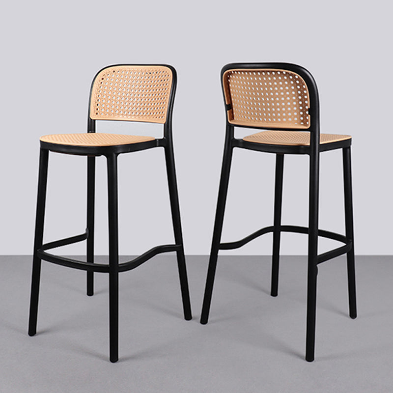 Taburete de bar de plástico escandinavo taburete de barra sin fuilero para sala de estar para sala de estar