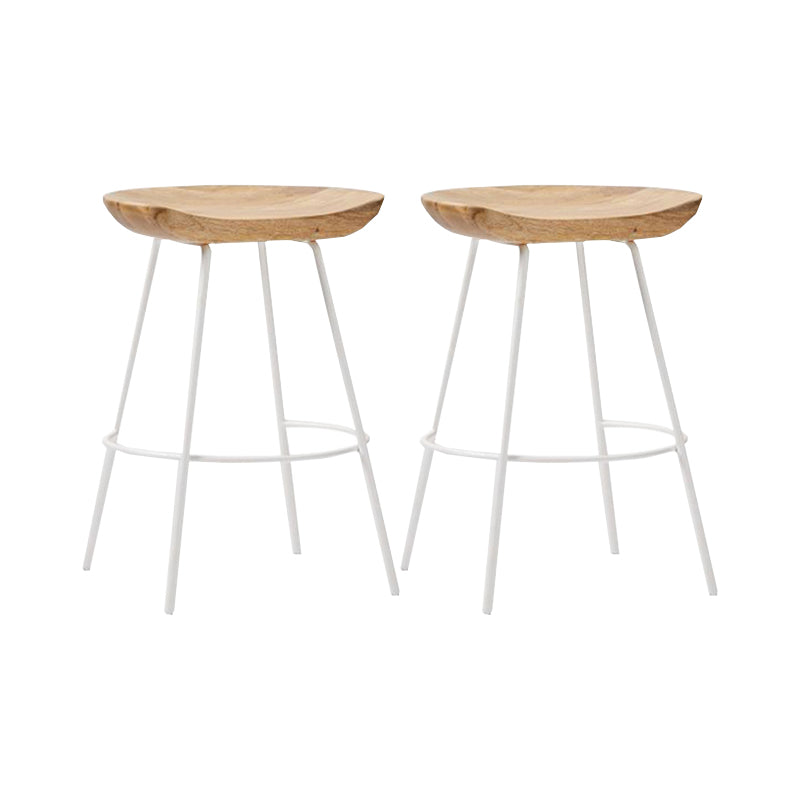 マット仕上げの工業用木材バースツールカウンタースツールフットレストメタル家具