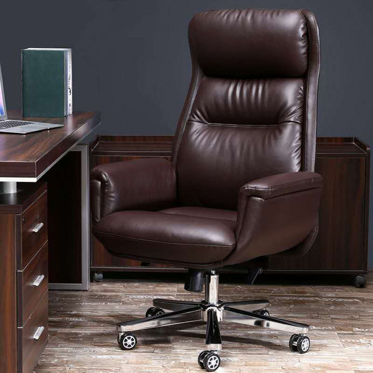 Chaise de gestionnaires à mécanisme d'inclinaison marron, avec appui-tête, chaise de bureau rembourrée pivotante