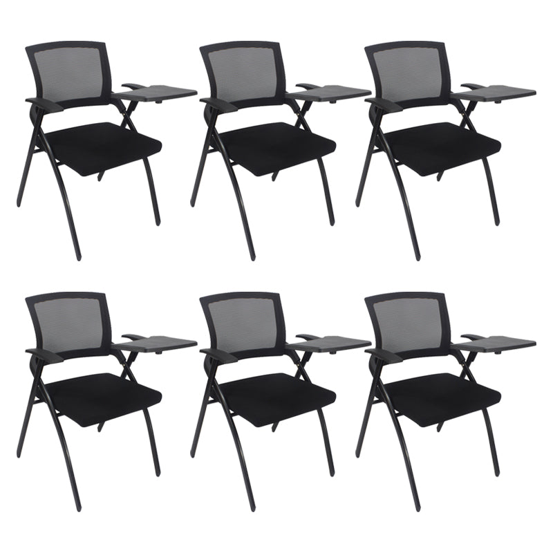 Chaise de bureau contemporaine noire à bras fixes et dossier moyen