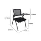 Chaise de bureau contemporaine noire à bras fixes et dossier moyen