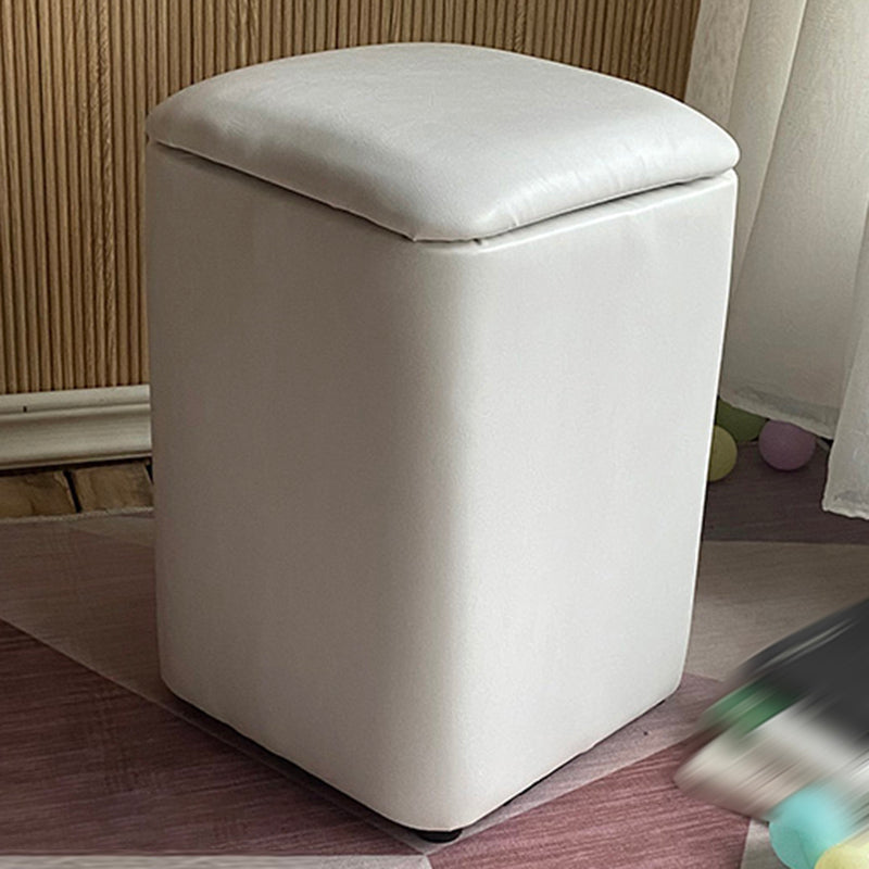 Ottomano solido moderno moderno resistente al pouf in pelle finta con deposito