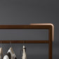Rack de manteau traditionnel en bois massif en bois massif rack de conception avec étagères avec étagères