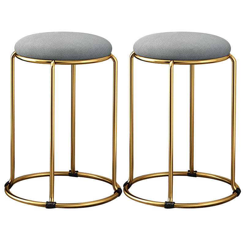 Velvet Upholstered Ottoman Solid Color Round Contemporary Metal Frame Ottoman Grey 2 Piece Set Clearhalo 'furn' 'furn_ottomans_poufs' 'Furniture' 'Living Room Furniture' 'Ottomans & Poufs' 'ottomans_poufs' 6009239