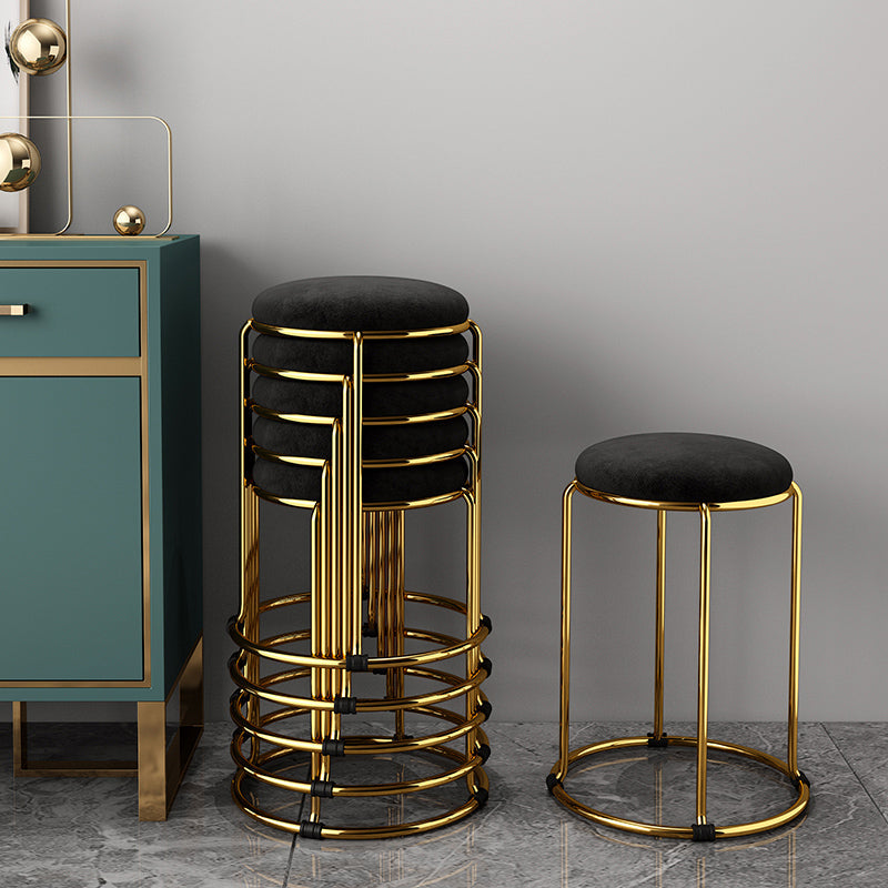 Velvet Upholstered Ottoman Solid Color Round Contemporary Metal Frame Ottoman Clearhalo 'furn' 'furn_ottomans_poufs' 'Furniture' 'Living Room Furniture' 'Ottomans & Poufs' 'ottomans_poufs' 6009248