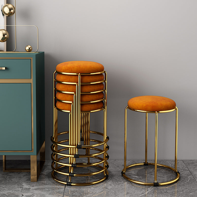 Velvet Upholstered Ottoman Solid Color Round Contemporary Metal Frame Ottoman Clearhalo 'furn' 'furn_ottomans_poufs' 'Furniture' 'Living Room Furniture' 'Ottomans & Poufs' 'ottomans_poufs' 6009256