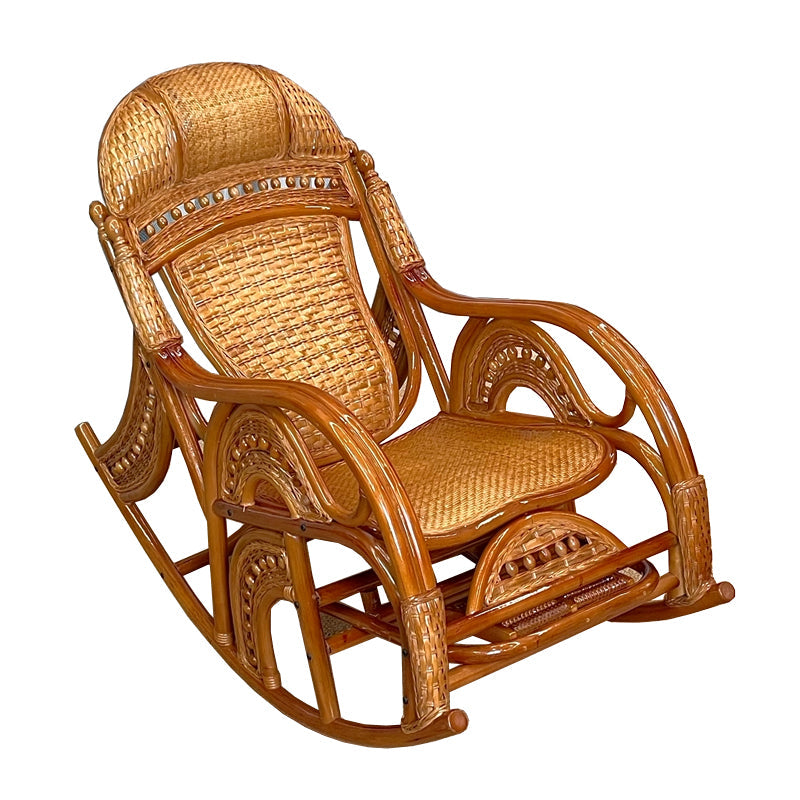 Traditioneller Schaukelstuhl Rattan Spindle Rückenlehne Vollfarbe Innenstuhl im Innenbereich