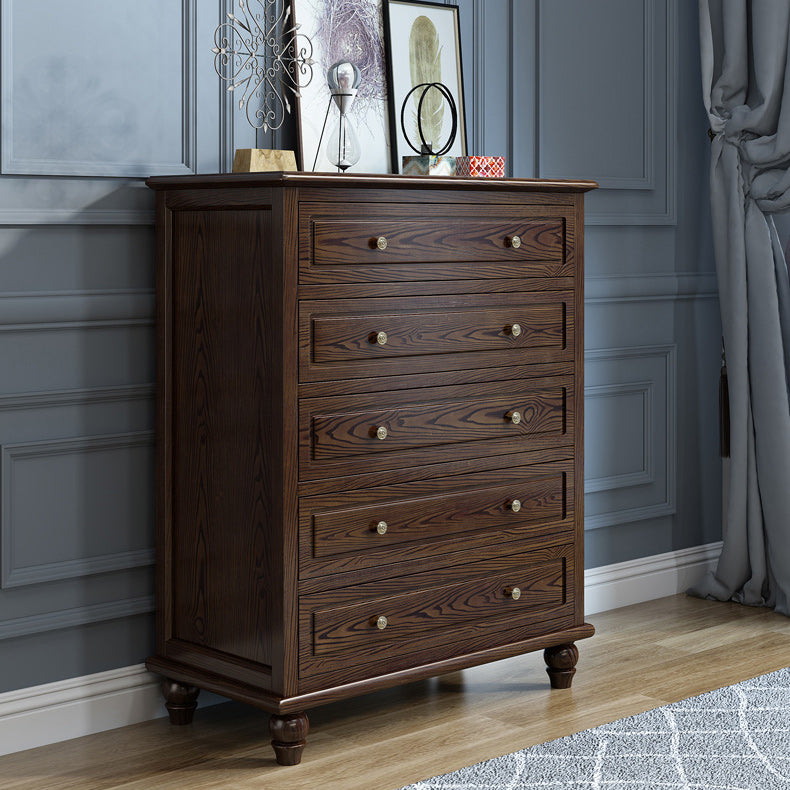 Coffre d'accent contemporain avec 5 tiroirs et pieds de chignon en bois massif