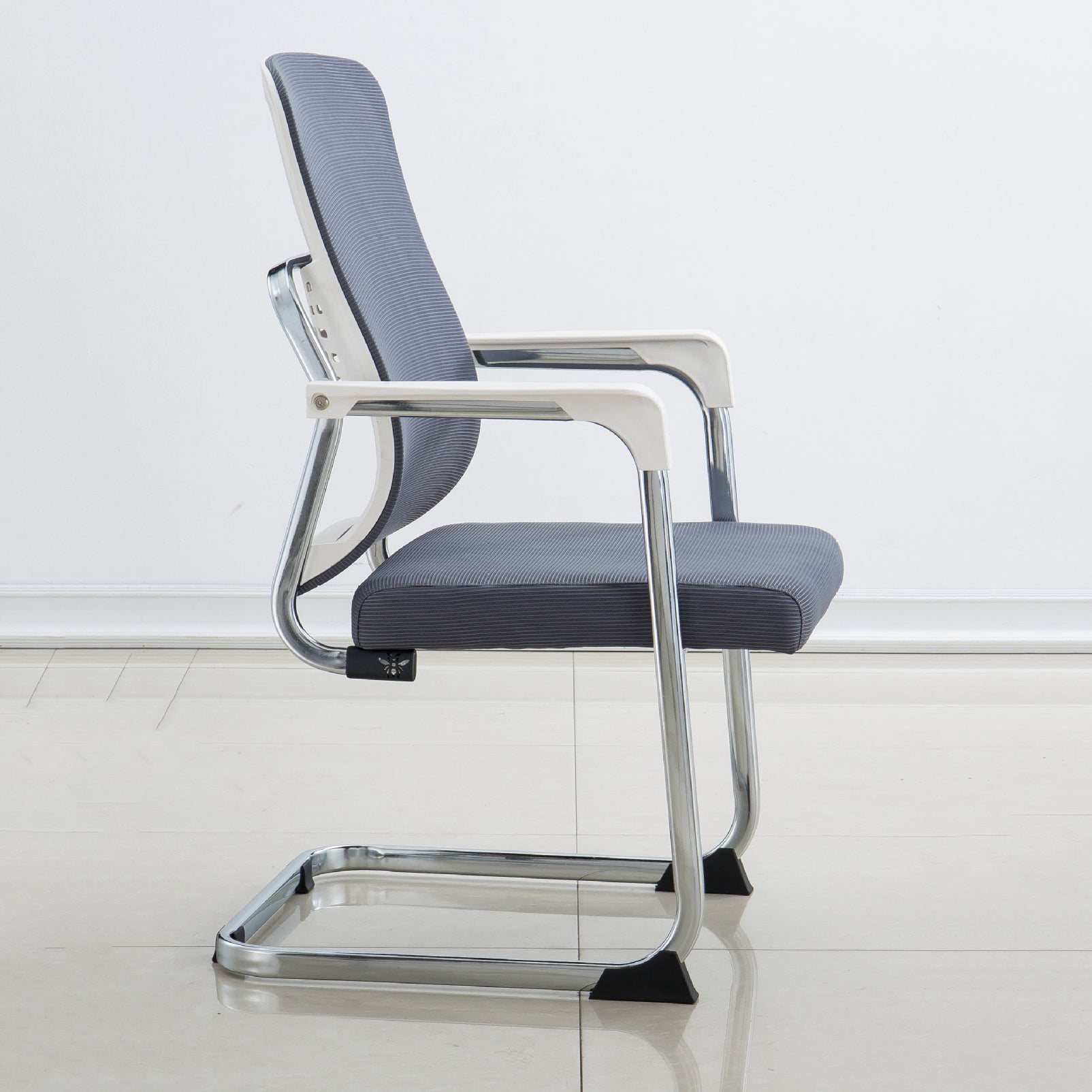Gray Contemporary Arm Chair Breathable AirGrid Upholstered Desk Chair Clearhalo 'furn' 'furn_office_chair' 'Furniture' 'Office Chairs' 'Office Furniture' 'office_chair' 6019951