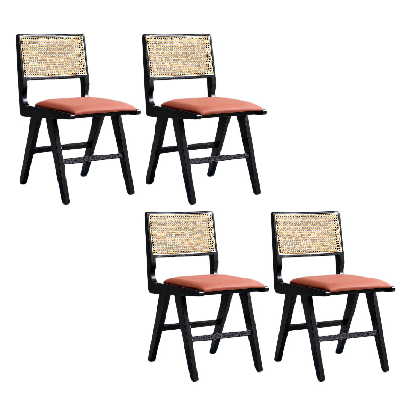 Traditionele stijl eetkamerstoel vast hout riet achterstoel voor thuis