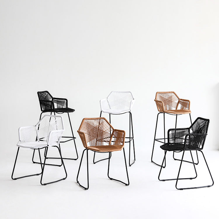 Modern Footrest Bar Stool Plastic Armed Stool with Metal Base