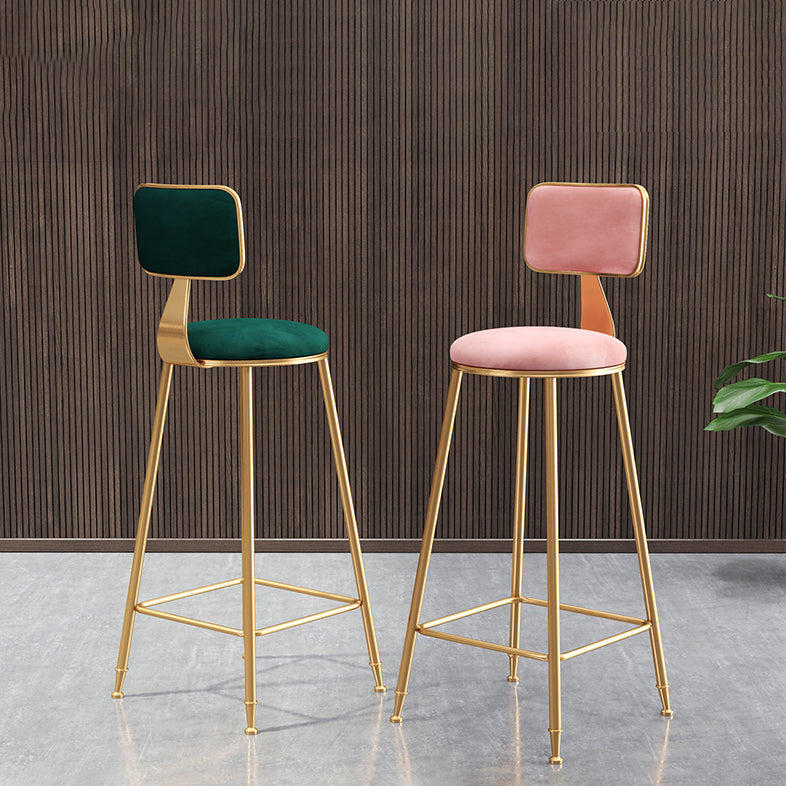 Glam Metal Barstool Round Seat Velvet Stool with Gold Legs in Matte Finish Clearhalo 'Bar Furniture' 'Bar Stools' 'bar_stools' 'furn' 'furn_bar_stools' 'Furniture' 'Kitchen & Dining Furniture' 6021734