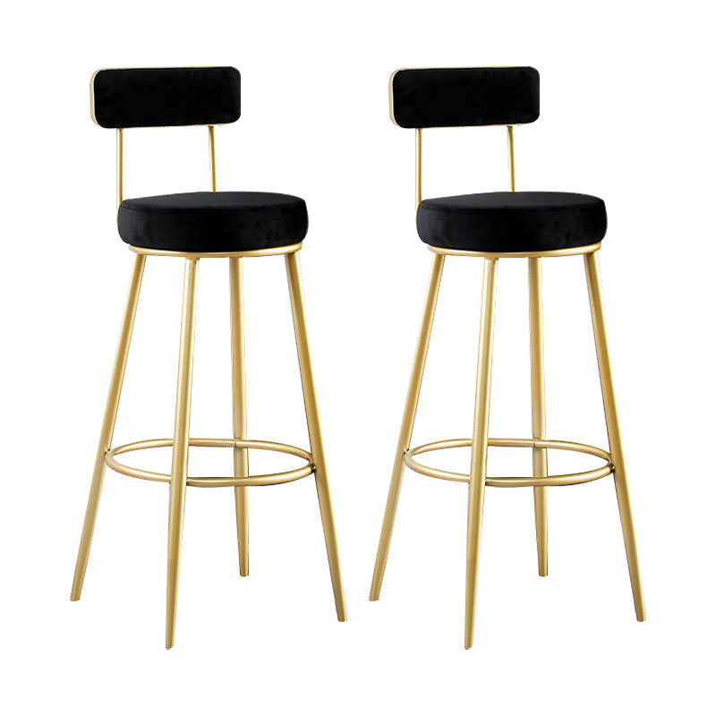 Taburete de bar de metal Glam con respaldo de tela y base dorada