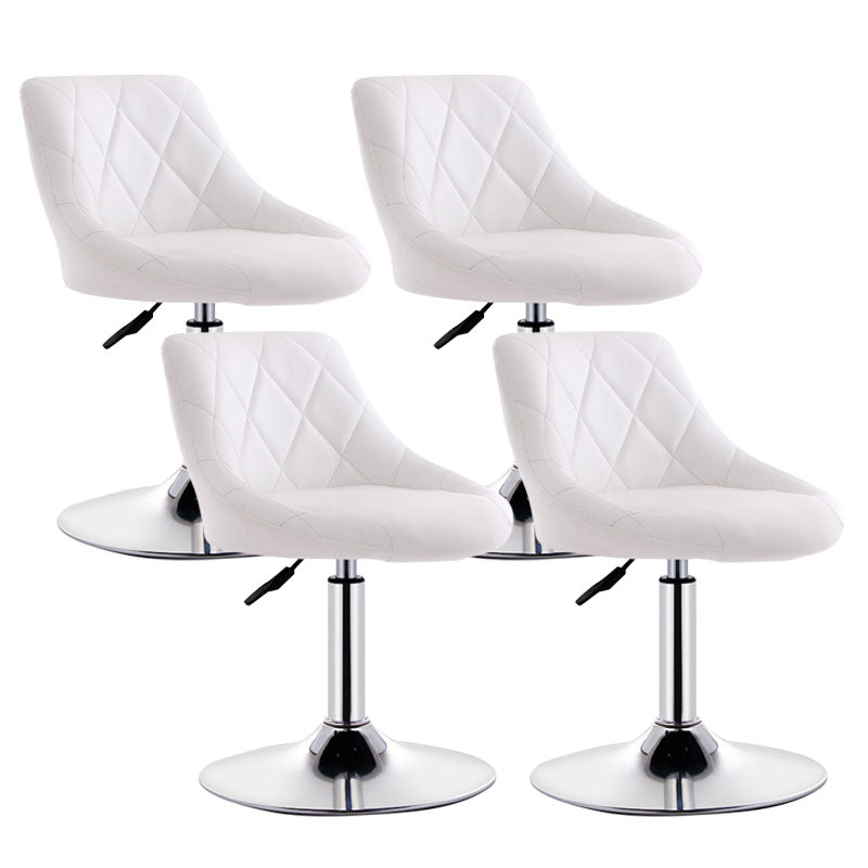 Sgabello da cuscino in pelle bassa in metallo in metallo scandinavo con base di ferro per bar