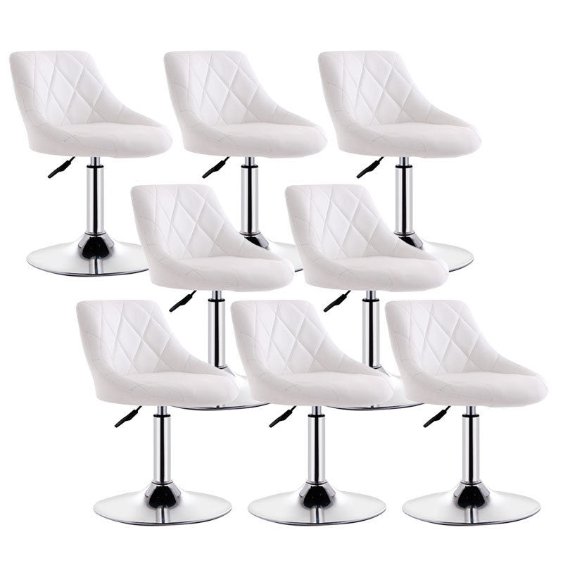 Sgabello da cuscino in pelle bassa in metallo in metallo scandinavo con base di ferro per bar