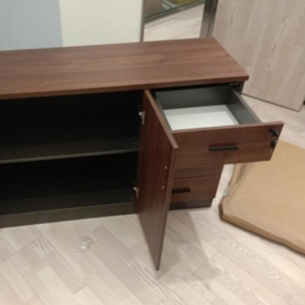 Mobile moderno in legno con chiusura e archiviazione laterale