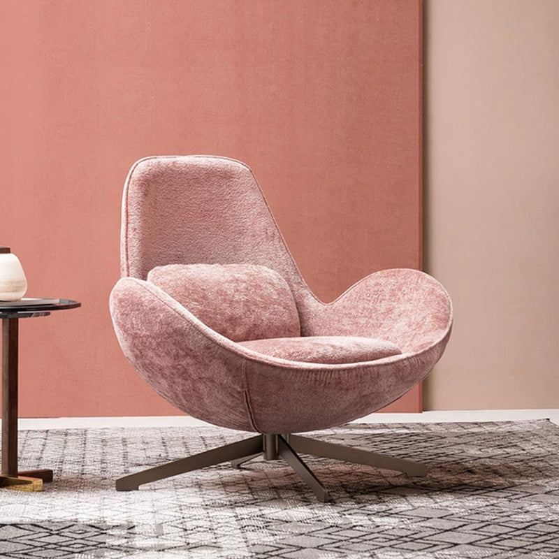 33.85 "Silla ancha de brazos acampanados acento con pierna de 4 estrellas