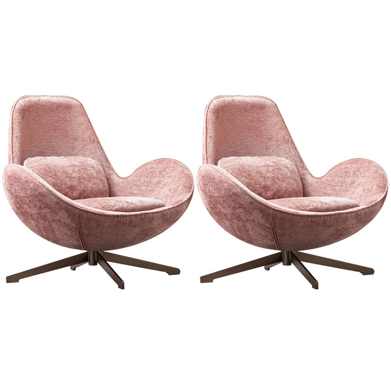 33.85 "Silla ancha de brazos acampanados acento con pierna de 4 estrellas