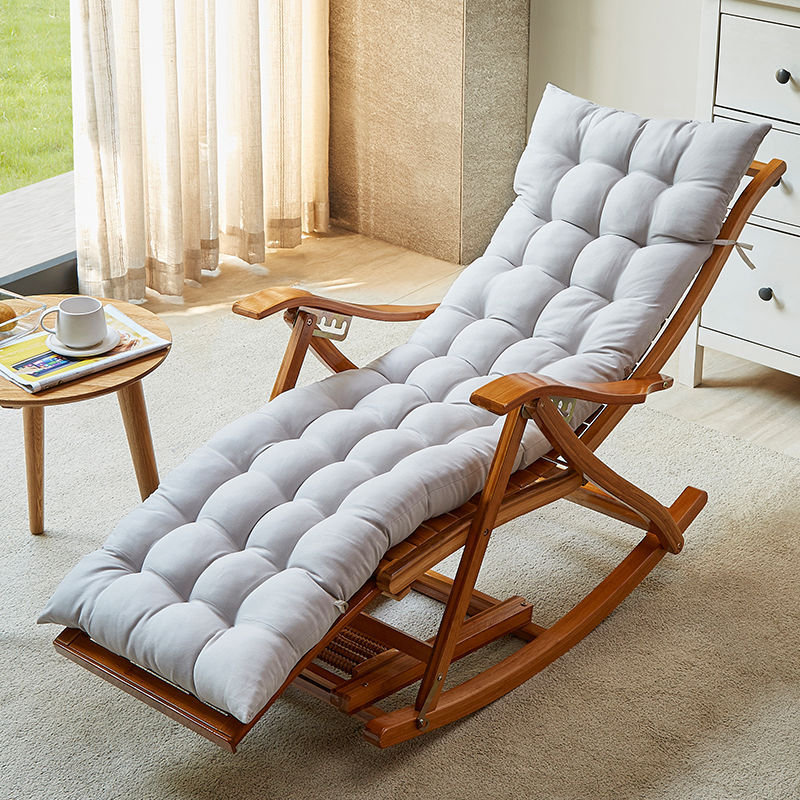 Chaise à bascule moderne Bamboo Rocker avec coussins amovibles