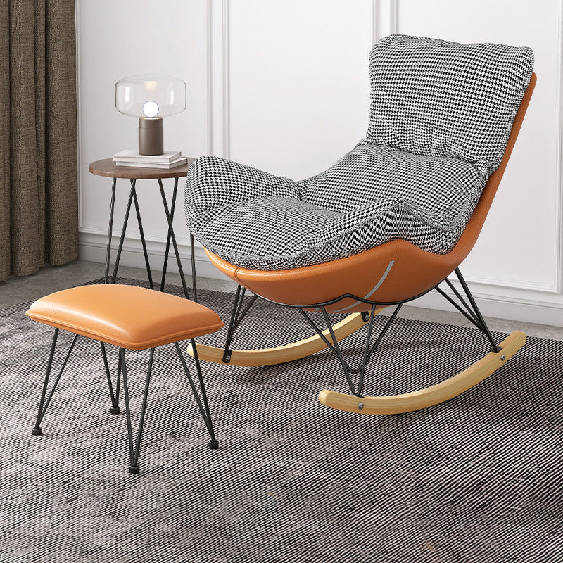 Chaise à bascule en bois massif chaise de culbuteur contemporaine avec siège rembourré