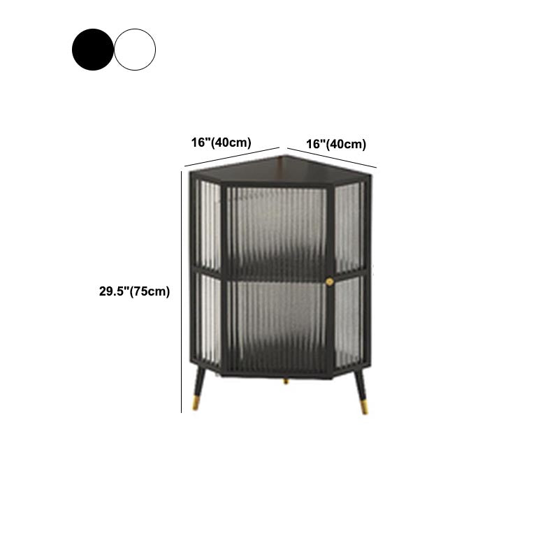 Rack de bouteille à vin de sol en métal.