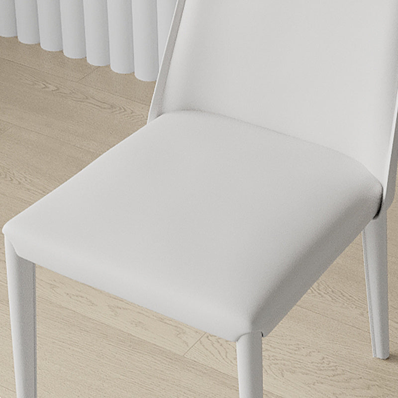 Sillas de comedor sin brazo de la espalda baja silla lateral moderna de cuero falso