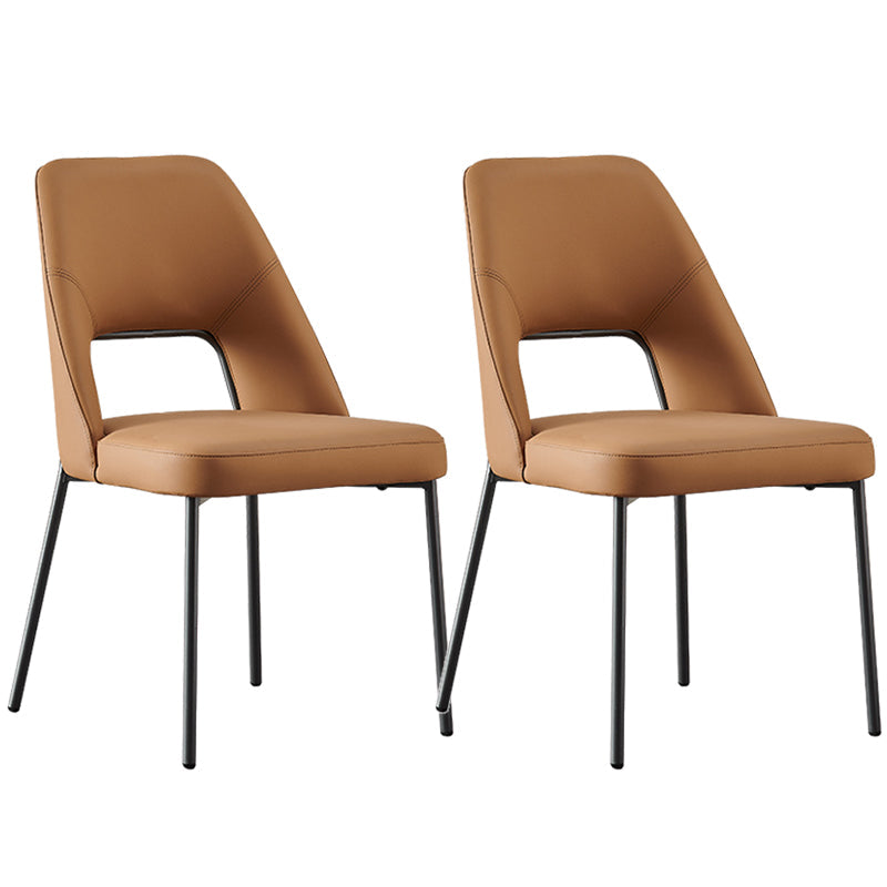 Silla lateral abierta para el hogar de cuero sintético silla de comedor moderna con piernas negras