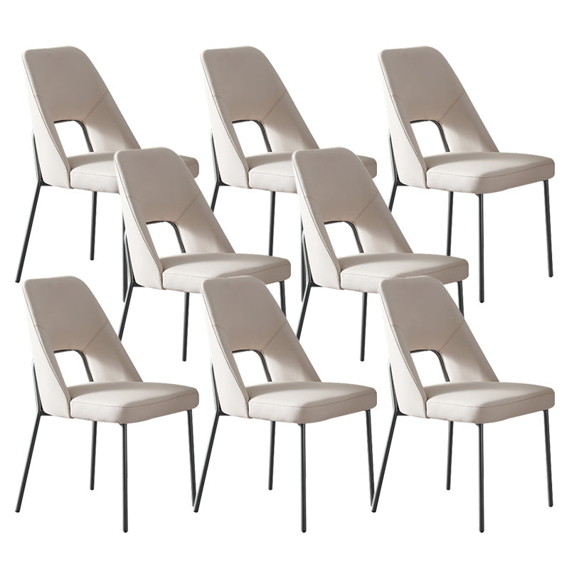 Silla lateral abierta para el hogar de cuero sintético silla de comedor moderna con piernas negras