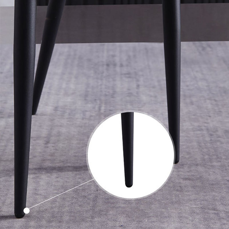 Contemporary Dining and Accent Chairs Matte Finish Leather Curved Wingback Side Chair Clearhalo 'Dining Chairs' 'Dining Tables & Seating' 'dining_chair' 'furn' 'furn_dining_chair' 'Furniture' 'Kitchen & Dining Furniture' 6035923