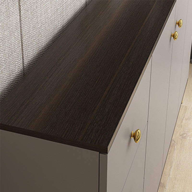 Glam Manufactured Wood TV Stand Bedroom TV Cabinet with 3 Drawers Clearhalo 'furn' 'furn_tv_stands_entertainment_centers' 'Furniture' 'Living Room Furniture' 'TV Stands & Entertainment Centers' 'TV Stands & Media Storage Furniture' 'tv_stands_entertainment_centers' 6036894