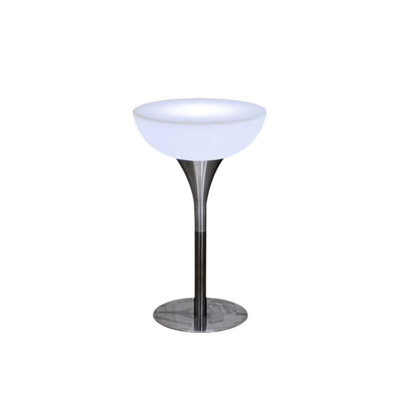 Polyethylene Round Table Industrial Style Restaurant Nightclub Lighting Bar Table 23.6"L x 23.6"W x 41.7"H Without Chairs Clearhalo 'Bar Furniture' 'Bar Tables' 'bar_tables' 'furn' 'furn_bar_tables' 'Furniture' 'Kitchen & Dining Furniture' 6037190